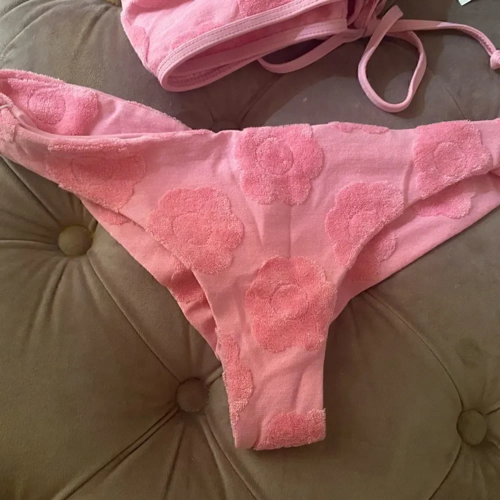 [frankies bikini] hailee steinfeld collab flowerchild bikini #3